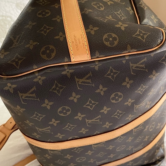 Authentic, EUC - Picture 7 of 11